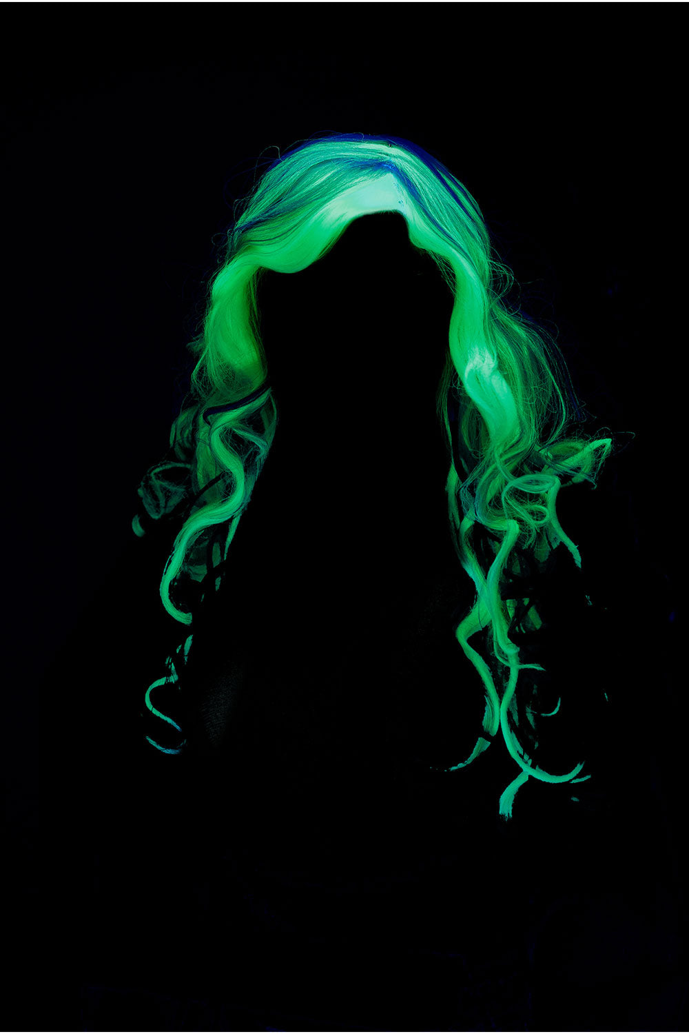 Glow In The Dark Ghost Wig / Adult California Costume 7020/124
